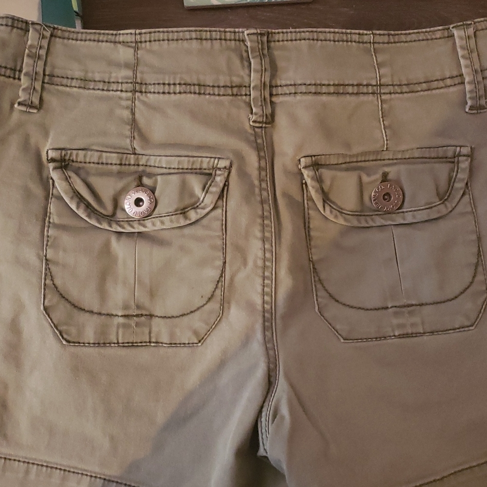 Faded glory army green cotton shorts w tie belt - Picture 3 of 4